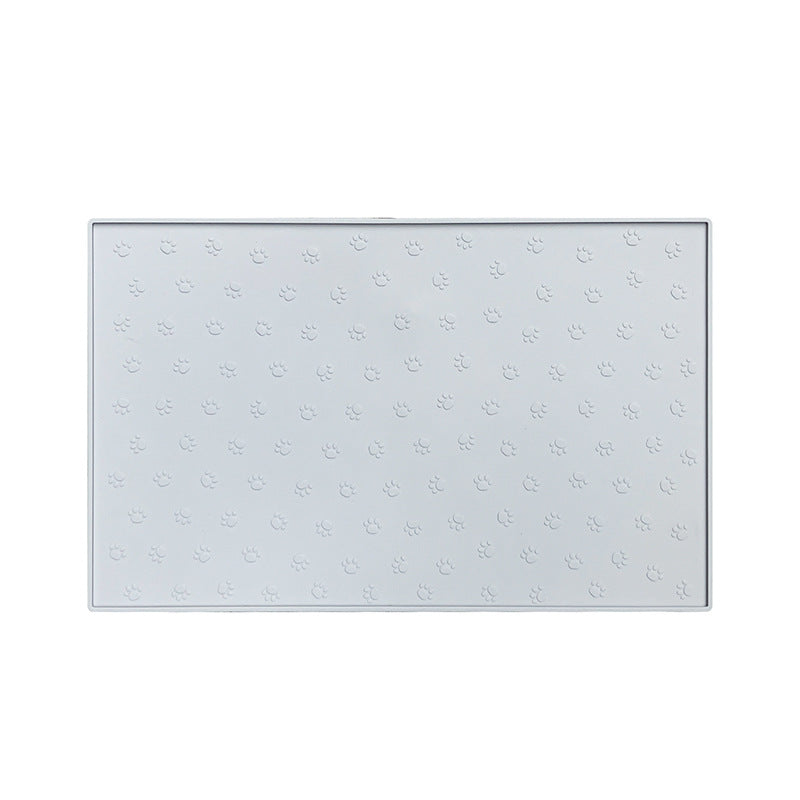 Pet silicone placemat is waterproof